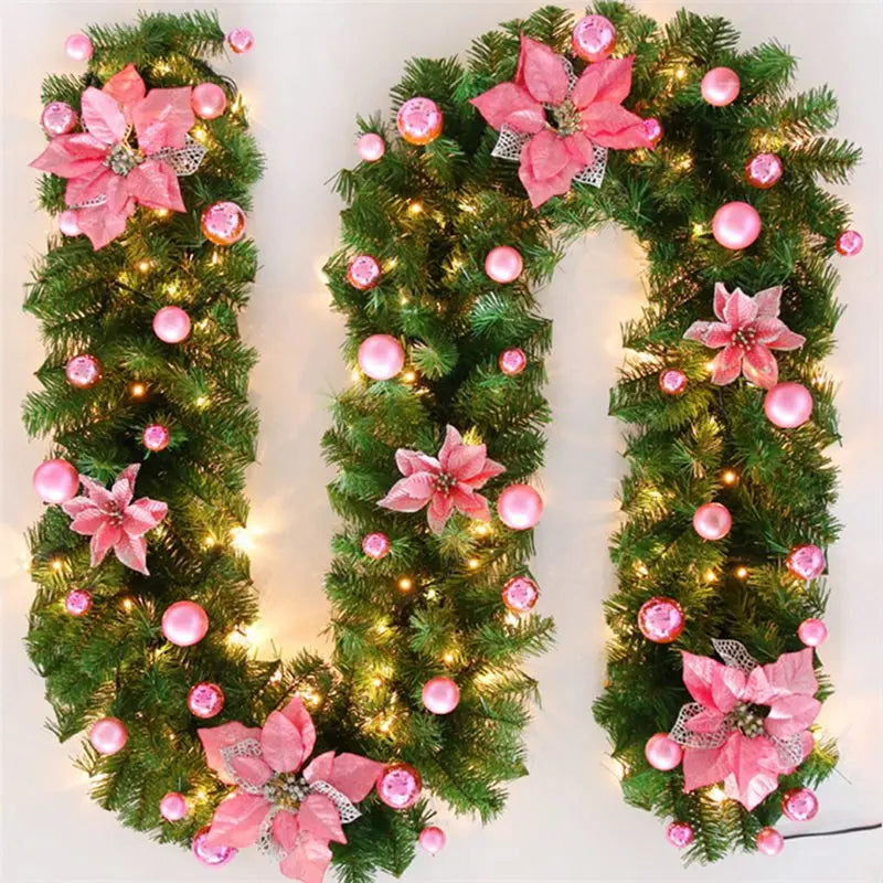 Fashionable Holiday Garland (with LED Lights)