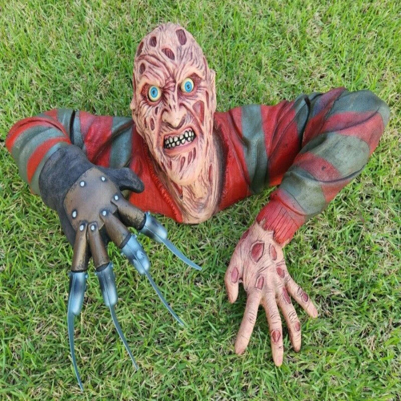 Horror Creeper Zombie Indoor/Outdoor Garden Statue Halloween Decoration