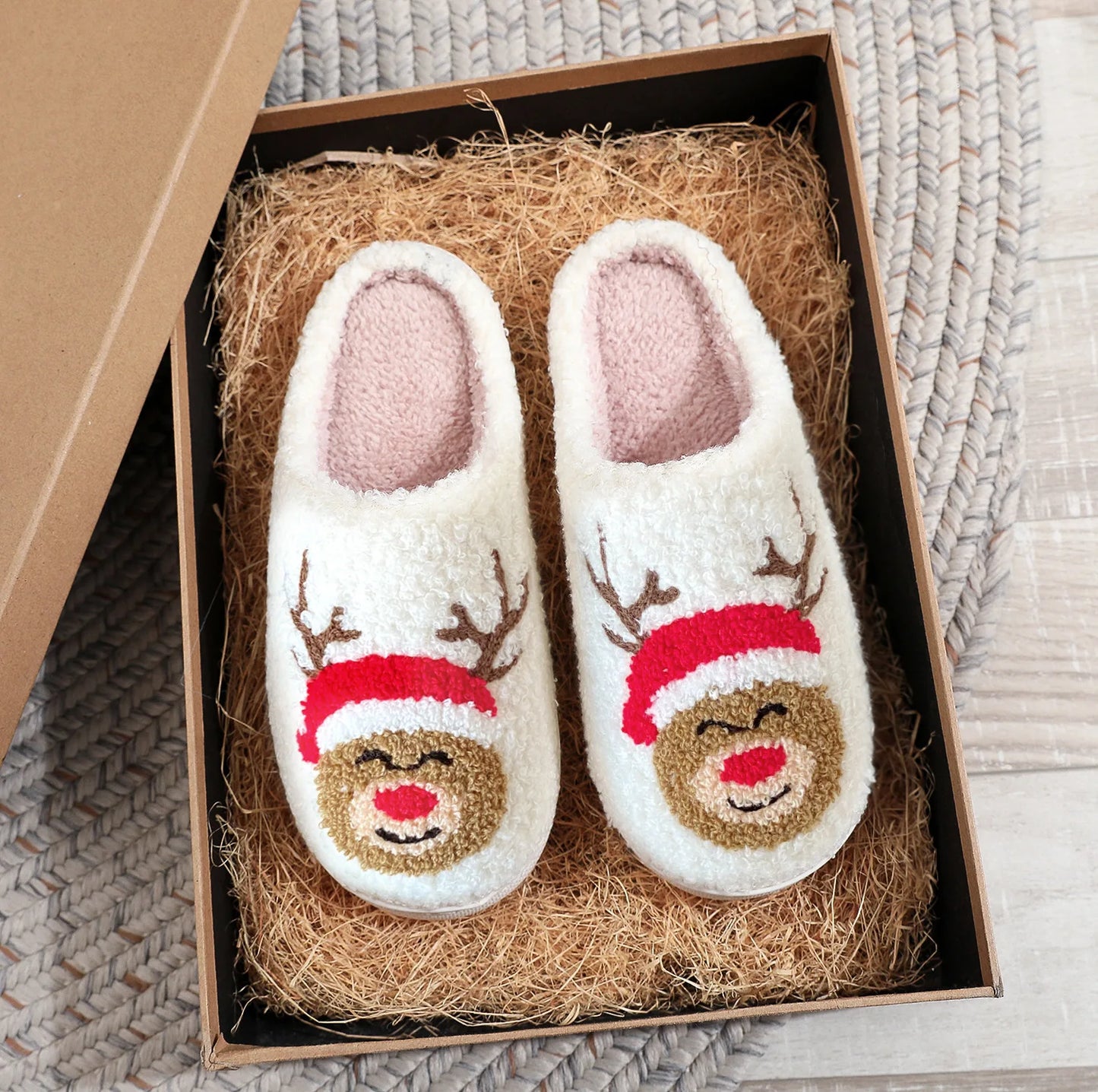 Christmas Grinch Cotton Slippers Men Women Home Woolen Slippers Comfortable Plush Lined Slip on Shoes Women's Warm Winter Shoes