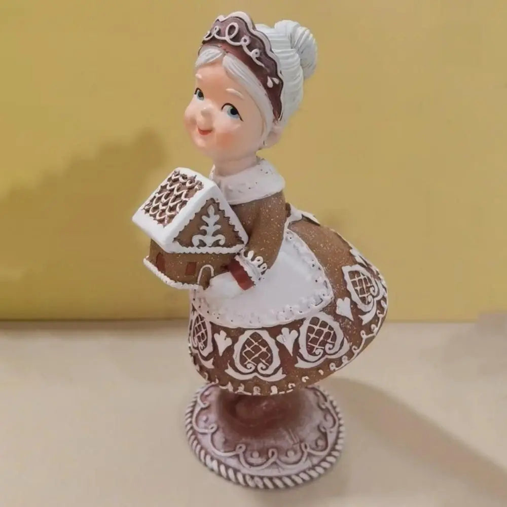 Santa Claus and Mrs. Claus Exquisite Figurine