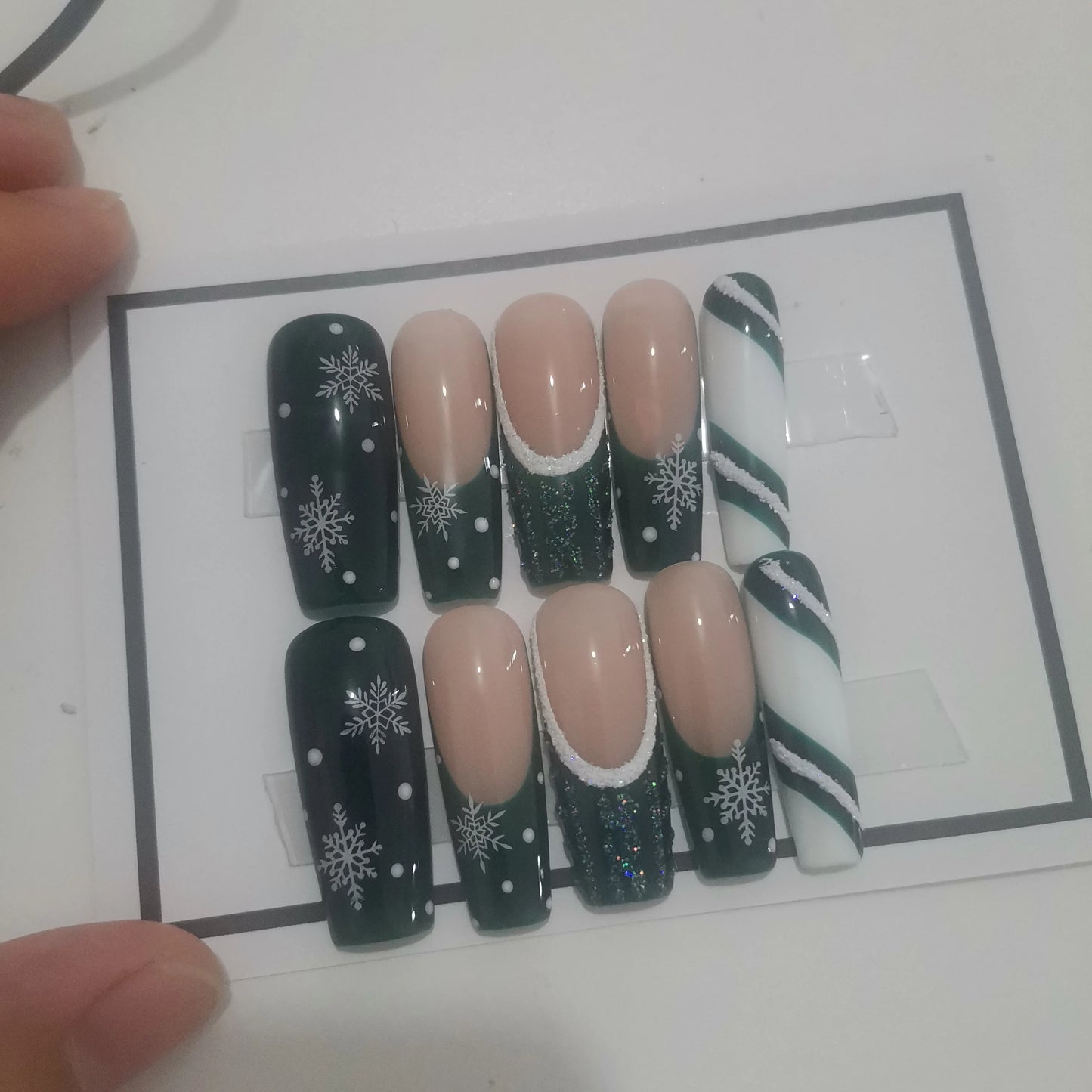 Holiday Press-On Nails